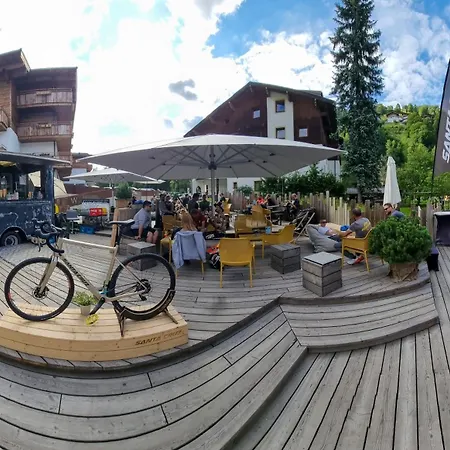 Hike&bike Mit Jokercard Hostel Saalbach